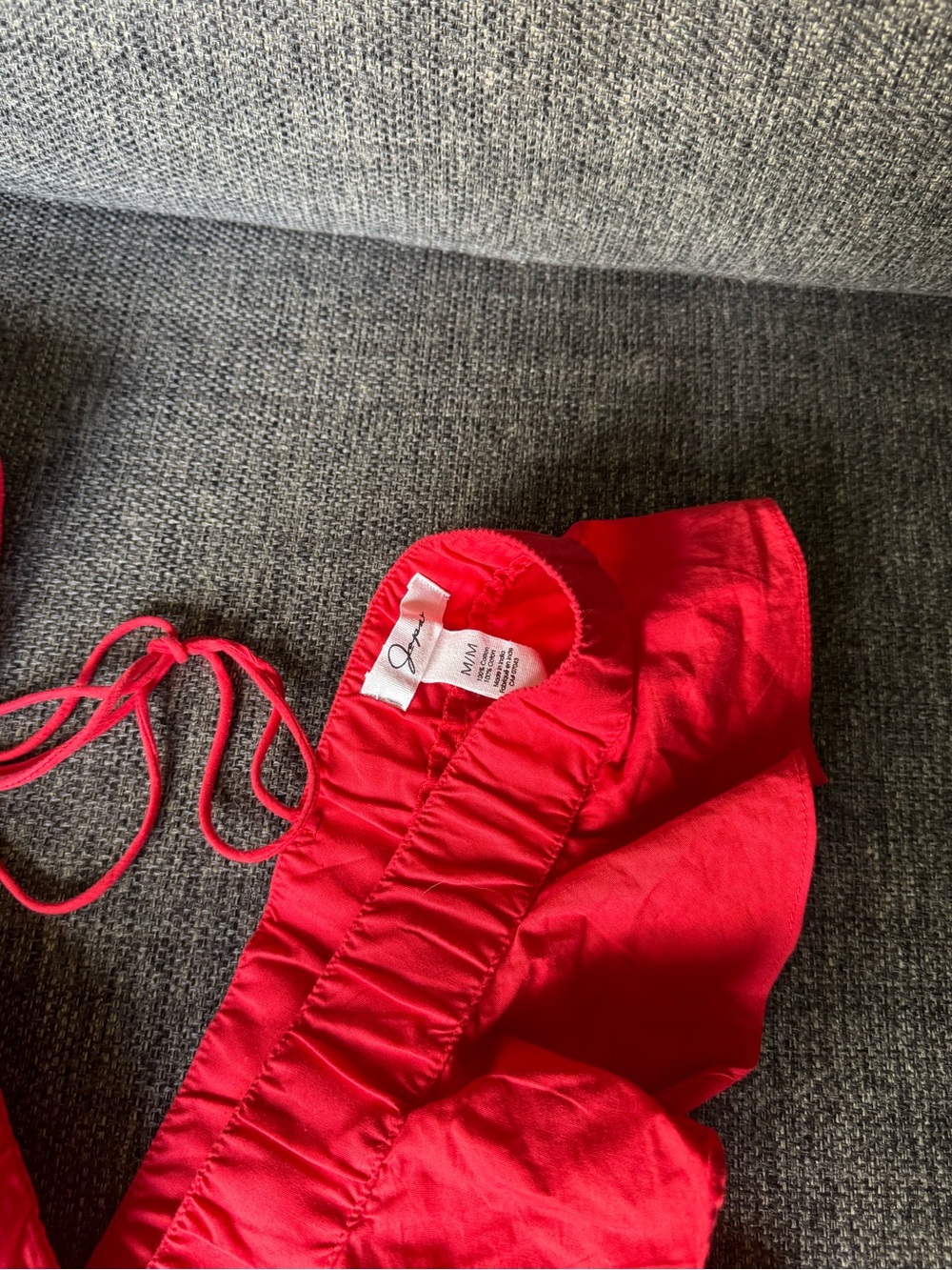 Red Ruffled V-Neck Maxi Skirt Set - Picture 4 of 8